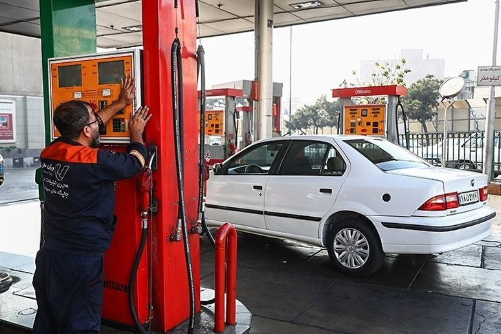 جزئیات 3 طرح جدید دولت برای بنزین؛ سهم هر ایرانی در ماه چند لیتر می شود؟