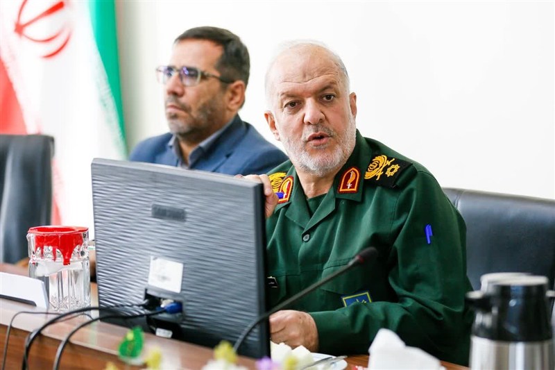 دشمن به دنبال دوقطبی‌سازی و تضعیف اعتماد عمومی است