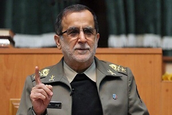 امیرهاشمی: مطالعه تاریخ کشوری و لشکری ​​برای دانش آموزان یک ضرورت است