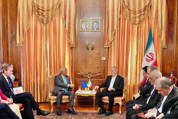 پزشکیان: از برخی کشورها بی عملی دیدیم ولی بی طرفی نه