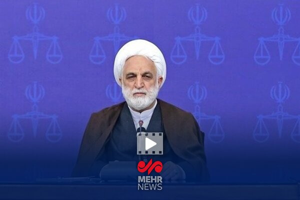 با اخلالگران اقتصادی و مفسدان برخورد جدی کنید