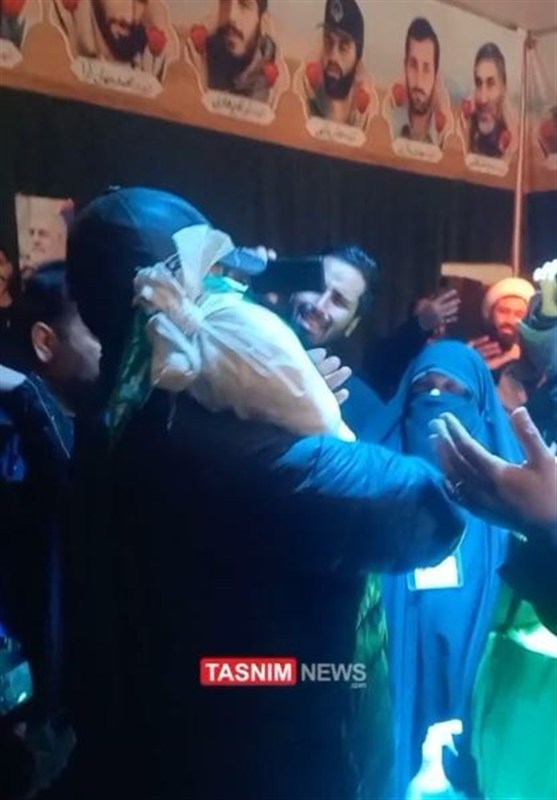 این روضه‌ی مجسم/ بیا کمک رسید...آه