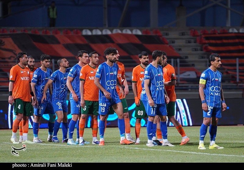 موسوی: هیچ مربی ایرانی مستحق سرمربیگری استقلال نیست