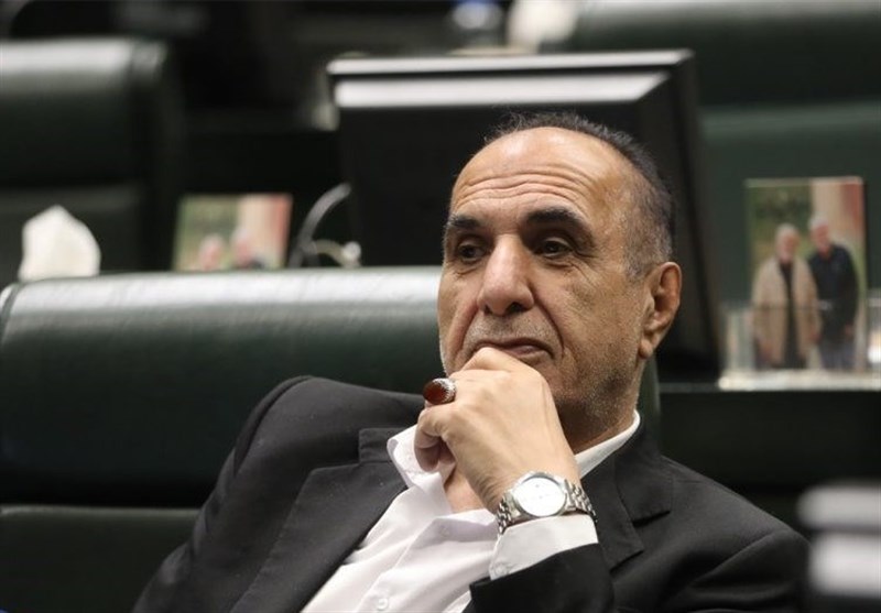 مبلغ فردی وام اشتغال برای سال 1405 به حداقل 400 میلیون تومان برسد