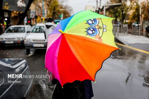پایتخت در انتظار بارش‌های ناگهانی؛ رگبار و رعدوبرق تا پایان امشب