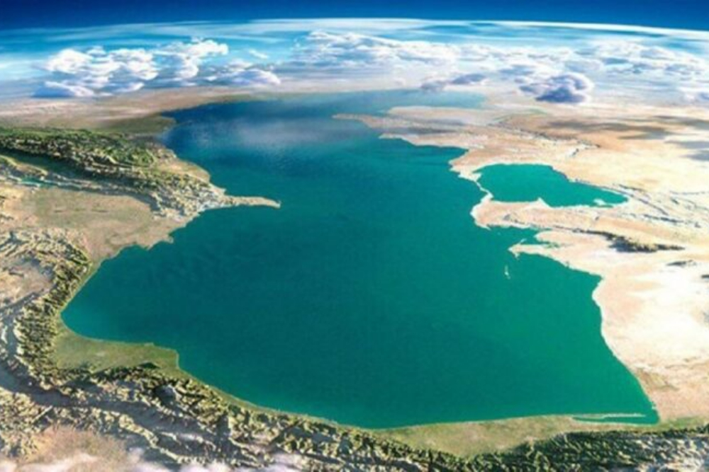 دریای خزر در آستانه بحران؛ هشدار درباره کاهش آب و آلودگی