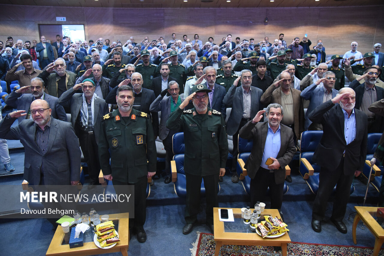 آیین رونمایی مکتوب و اطلس نبردهای خراسان بزرگ در دوران دفاع مقدس