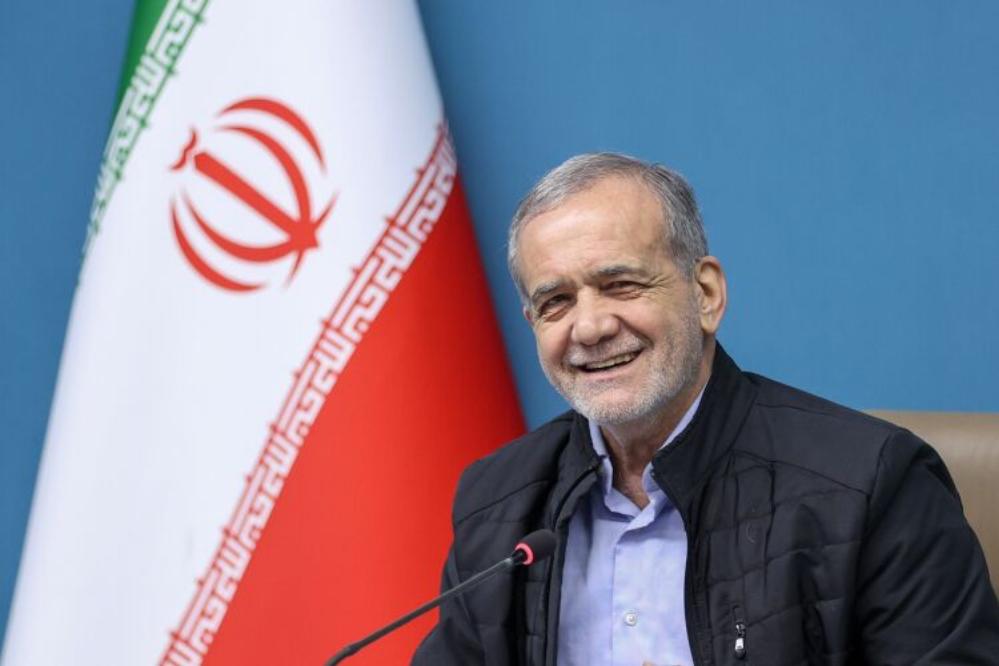 پزشکیان: قهرمانی تیم ملی والیبال نوجوانان جلوه‌ای از استعداد و خودباوری است