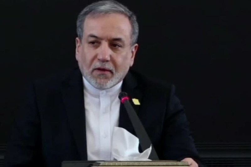 عراقچی: جهان روزبه‌روز به نظام مالی آمریکا بی‌اعتمادتر می‌شود
