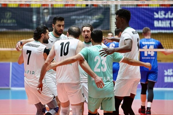 دومین سهمیه پلی آف به یزدی‌ها رسید/پیروزی پیکان مقابل شهداب یزد