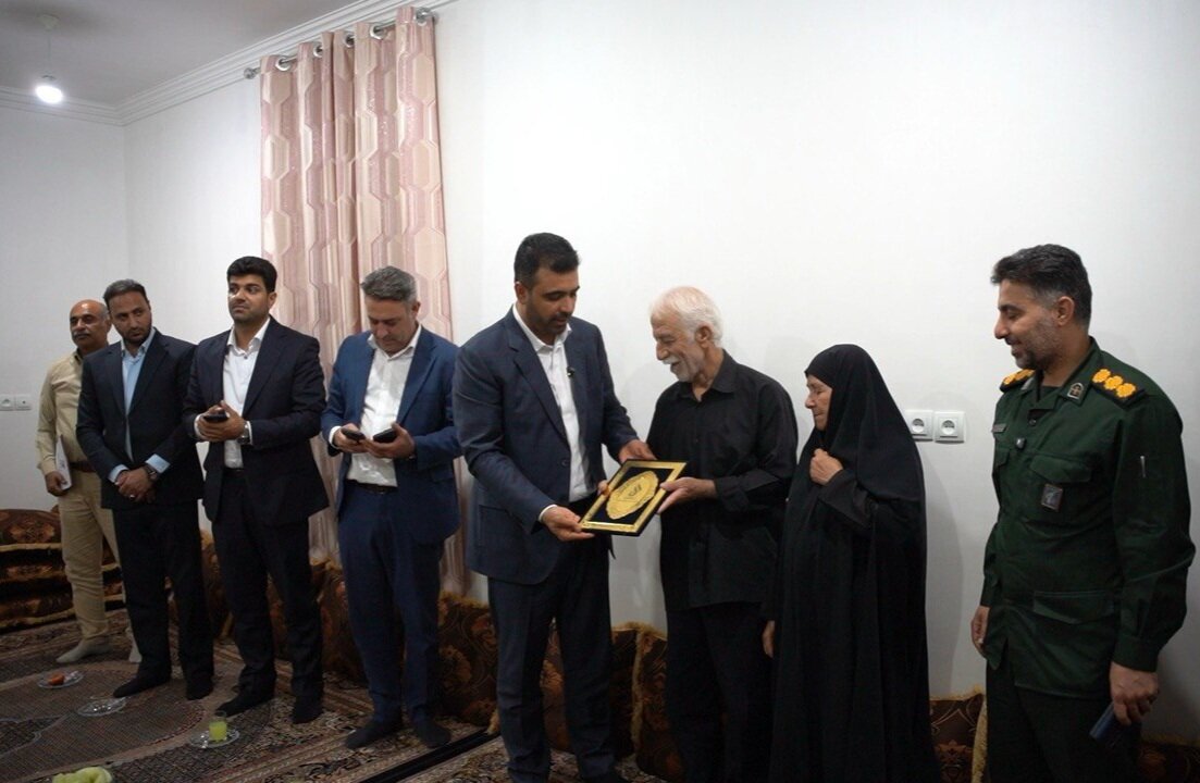 تأکید مدیرعامل پتروشیمی سروش مهستان بر ترویج فرهنگ ایثار و شهادت