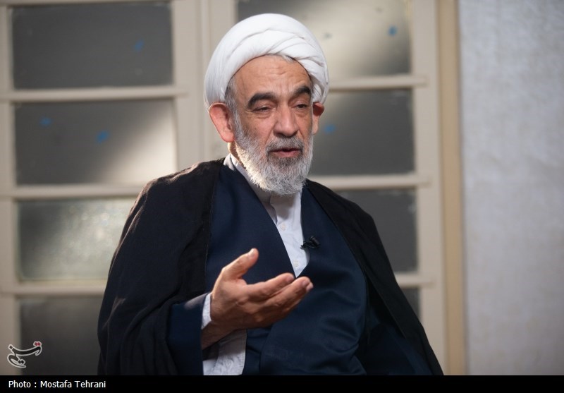 قمی: فرایند انتخاب رهبر جدید در حال کامل‌شدن است