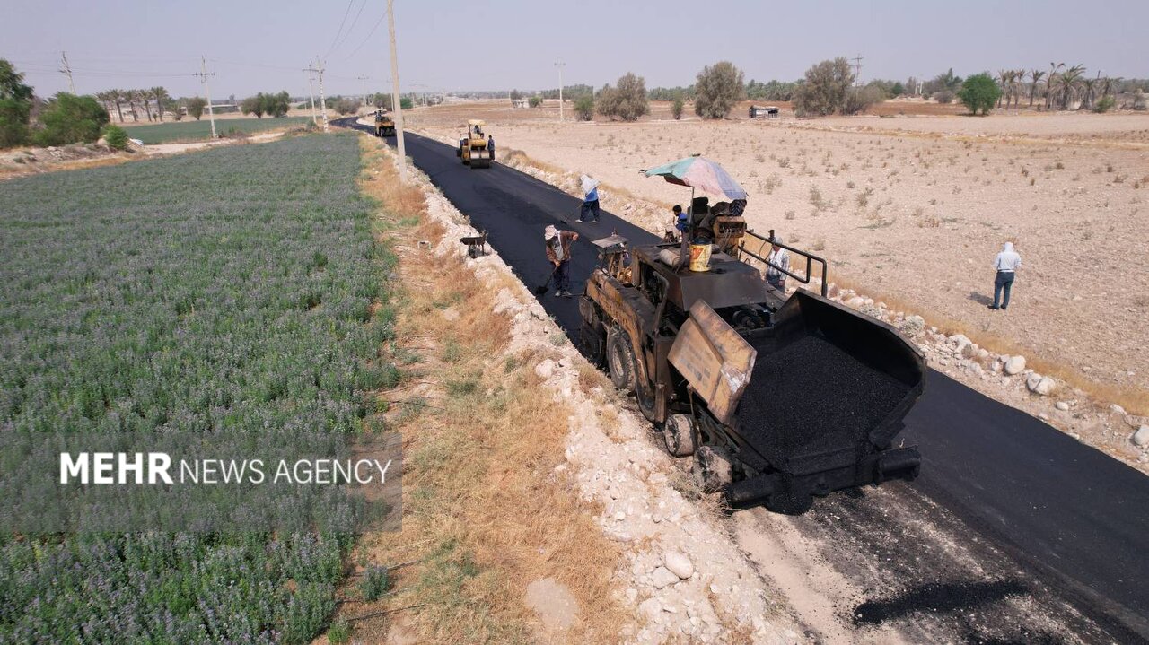 احداث و بهسازی ۱۱۵ کیلومتر راه روستایی در استان بوشهر 