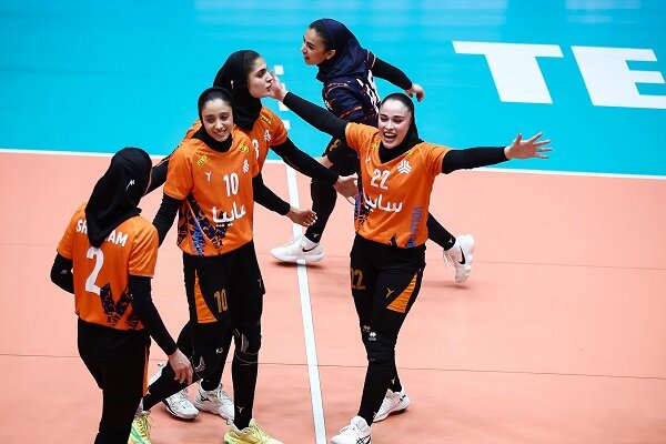 واکنش سرمربی تیم والیبال بانوان سایپا به حذف از لیگ برتر