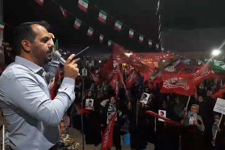 تجمع حماسی مردم خورموج