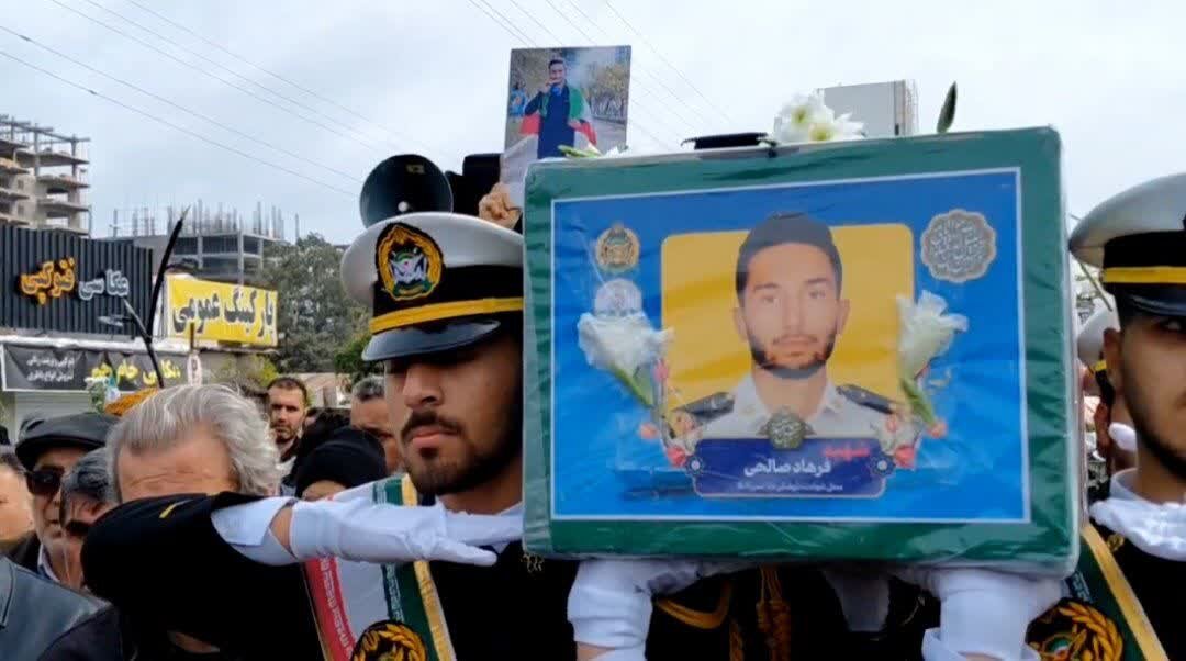 تشییع پیکر شهید ناوچه دنا در محمودآباد