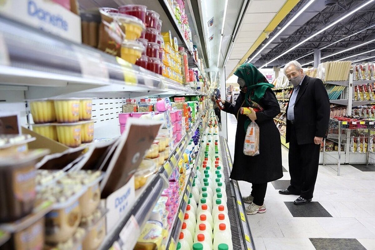 کمبودی در کالاهای اساسی تنکابن وجود ندارد؛ کشیک ۵۰ نانوایی