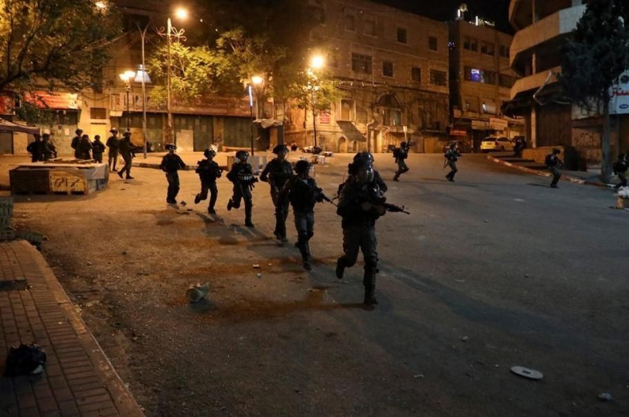 زخمی شدن 5 فلسطینی در حملات صهیونیستها به کرانه باختری