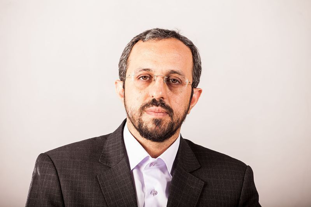 انتقاد مشاور قالیباف از اصحاب ناراه‌حل