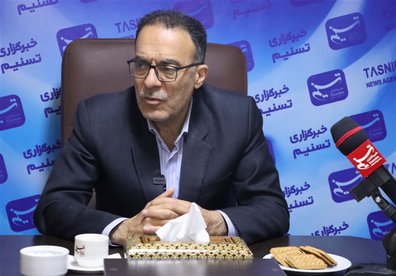 باید مسیر صلابت و قدرت امام شهیدمان را ادامه دهیم