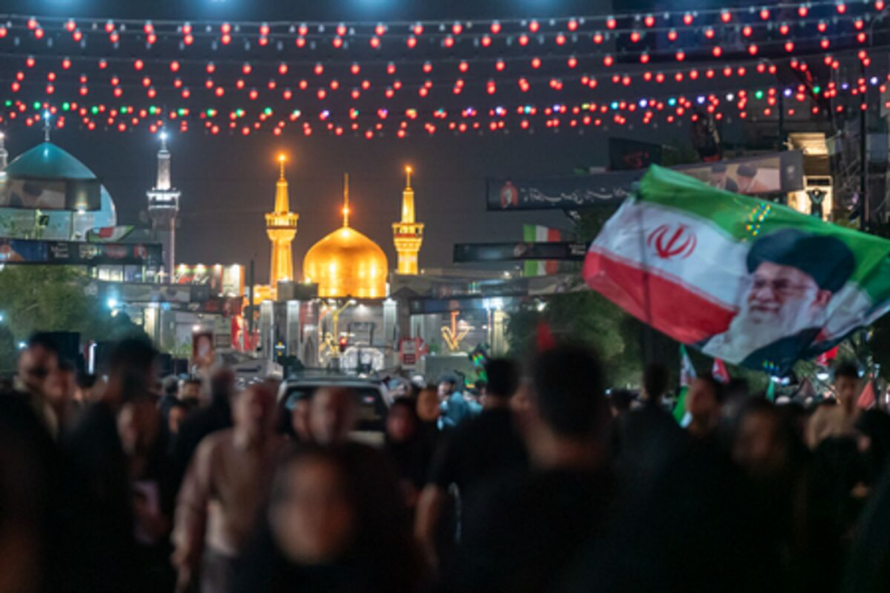 از بین‌الحرمین تا صحن رضوی؛ ؛ وداع آخر با «رهبر شهید» در مشهد پایتخت معنوی ایران