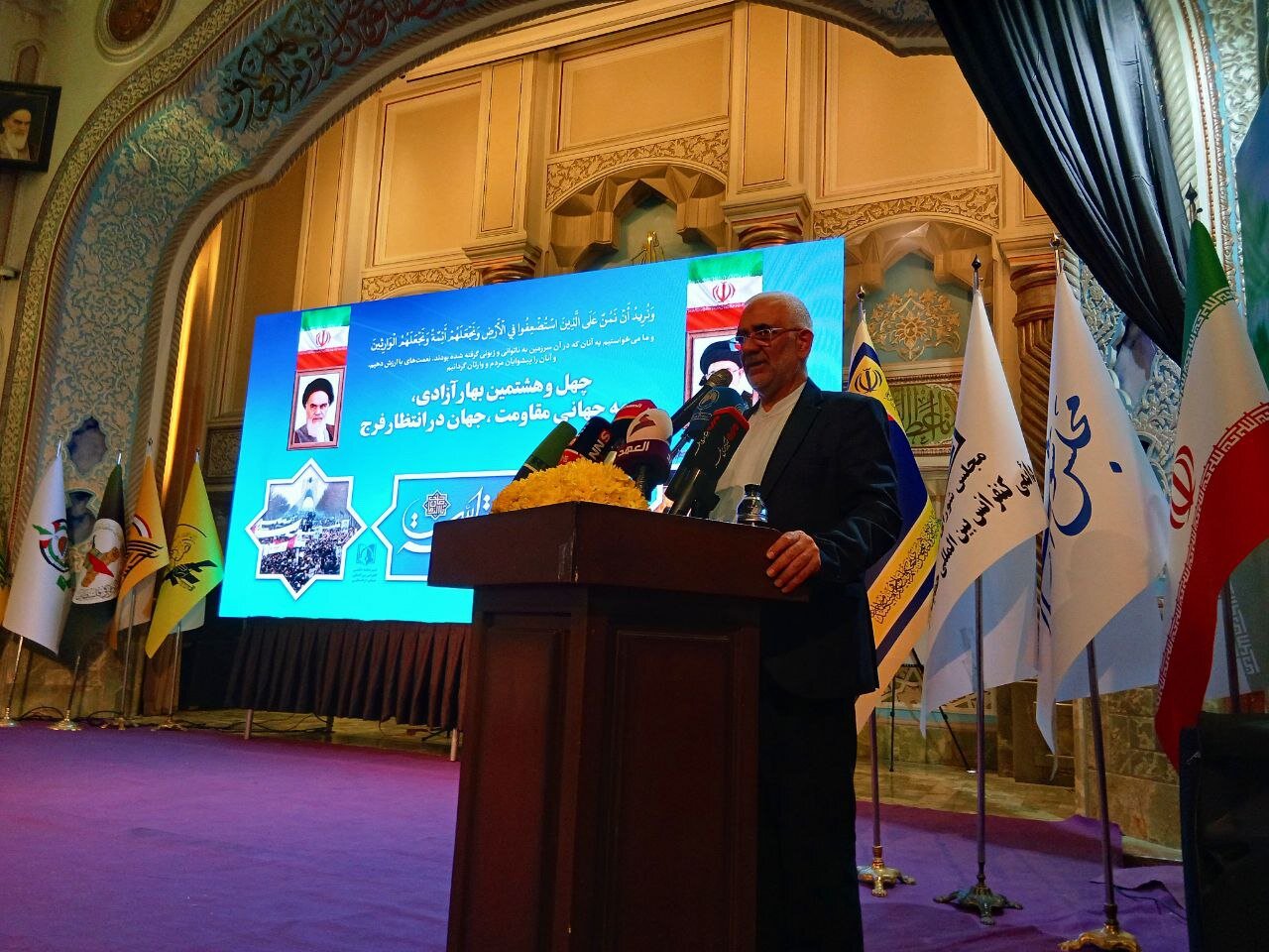 ابطحی: انقلاب اسلامی در مراحل پیشرفته حیات خود است