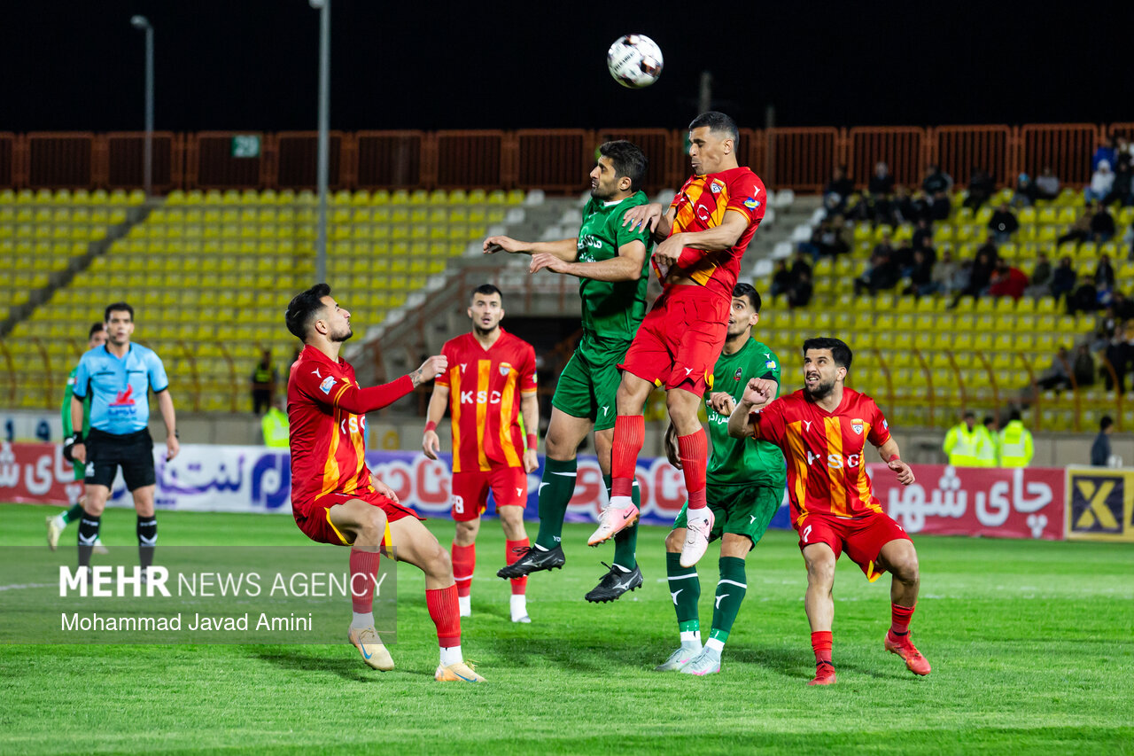 سه ورزشگاه آماده میزبانی لیگ برتر؛ استقلال وپرسپولیس درخواست نداده‌اند