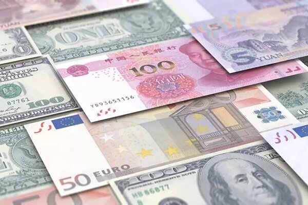 169 میلیون دلار انواع ارز در مرکز مبادلات ایران معامله شد