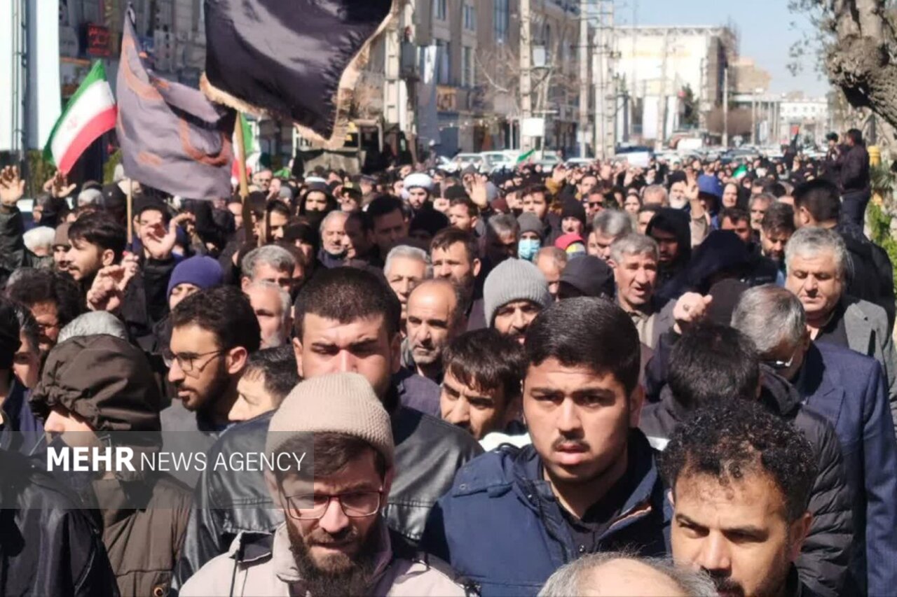 تشییع پیکر سرباز شهید افشین اسکندری در نسیم‌شهر برگزار شد