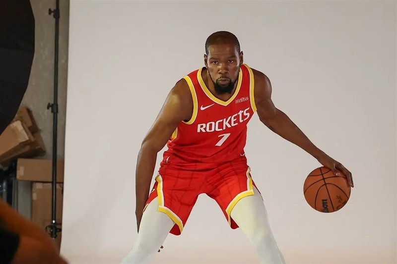 واکنش ستاره کهنه‌کار NBA به بازنشستگی