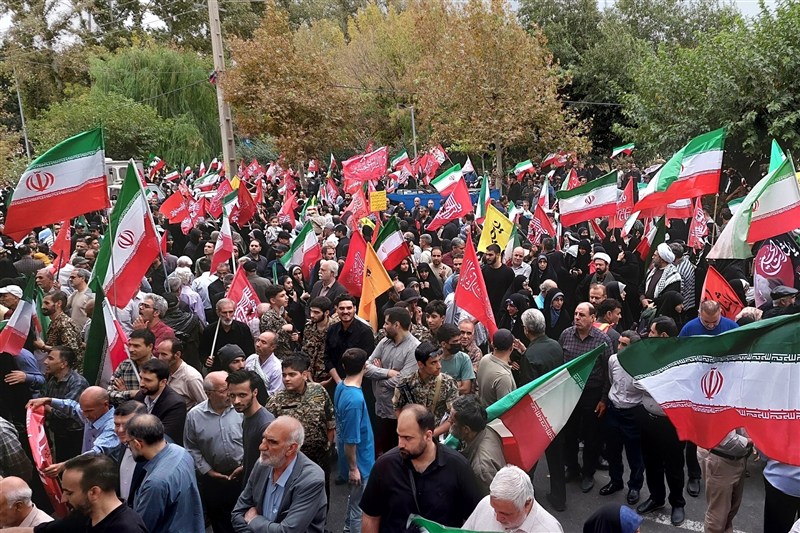 قیام «جان‌فدایان ایران» در کرج/ 110 هزار «جان‌فدا» به میدان آمدند