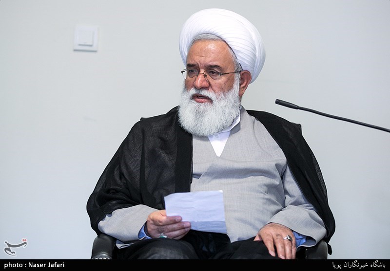 آیت‌الله رشاد: رهبر جدید انقلاب «مجتهدی است زبده»