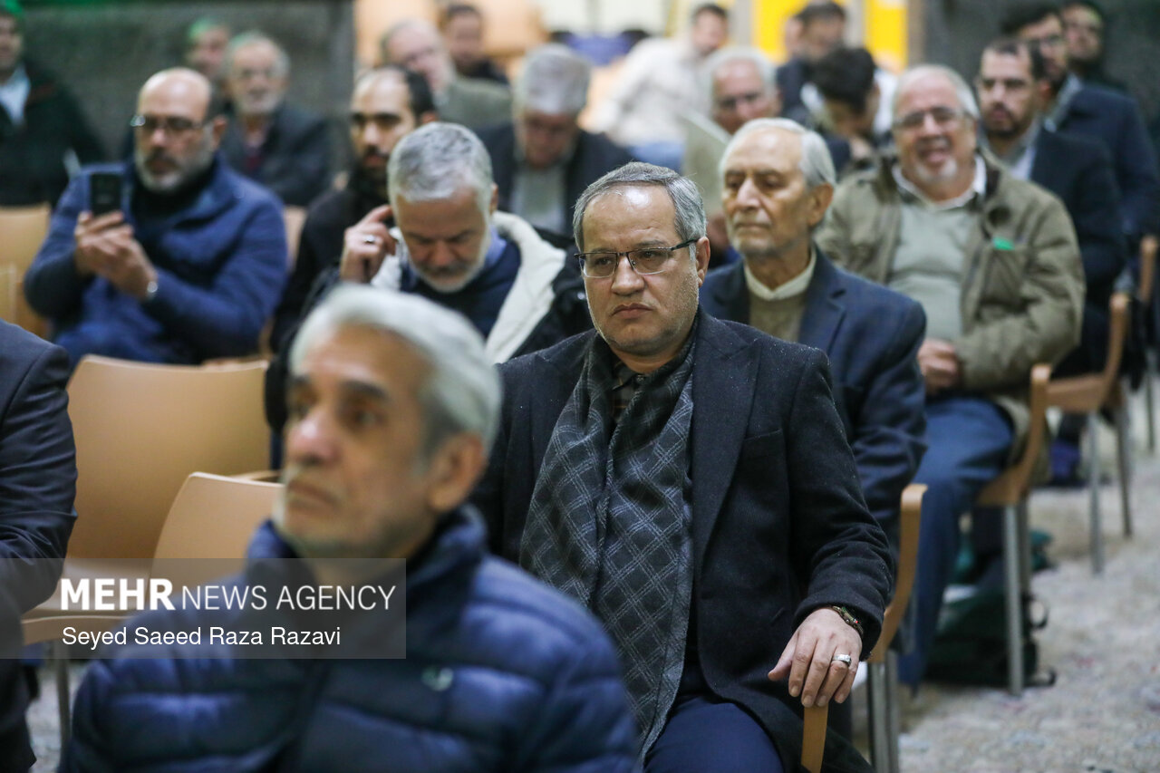 مراسم بزرگداشت نماینده ادوار مجلس شورای اسلامی در ورامین برگزار شد
