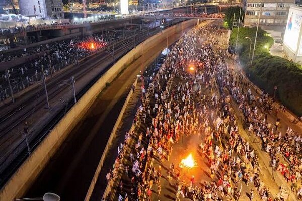 تظاهرات ضد نتانیاهو در چندین شهر سرزمین‌های اشغالی 