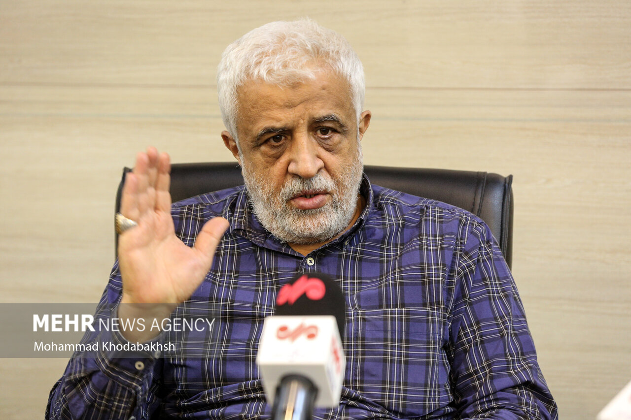 شهید نائینی یک عنصر فرهنگی برخاسته از بطن جنگ بود