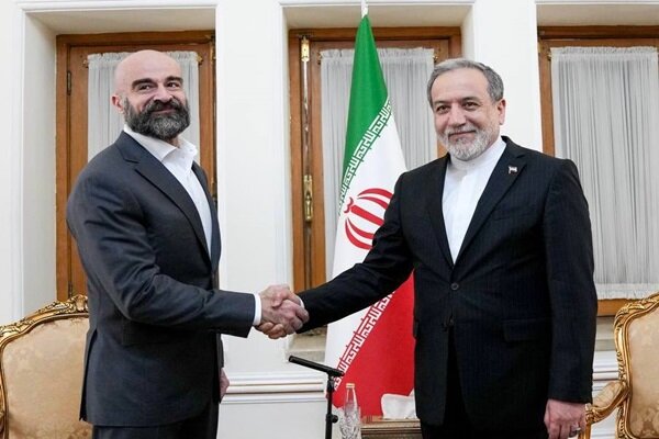 دیدار و گفتگوی رئیس اتحادیه میهنی کردستان عراق با عراقچی