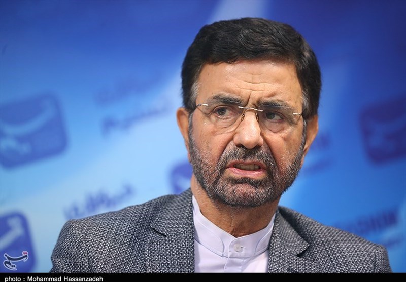 سفر وزیر اقتصاد به روسیه جهت توسعه همکاری و بازطراحی کریدورهای تجاری