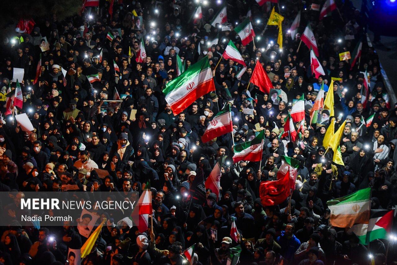 اجتماع سوگواران شهادت رهبر معظم انقلاب در کرج