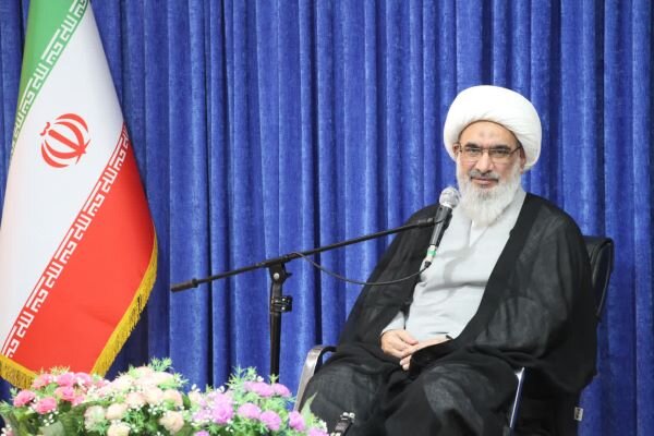 امام جمعه بوشهر: استان بوشهر نماد وحدت و همدلی است