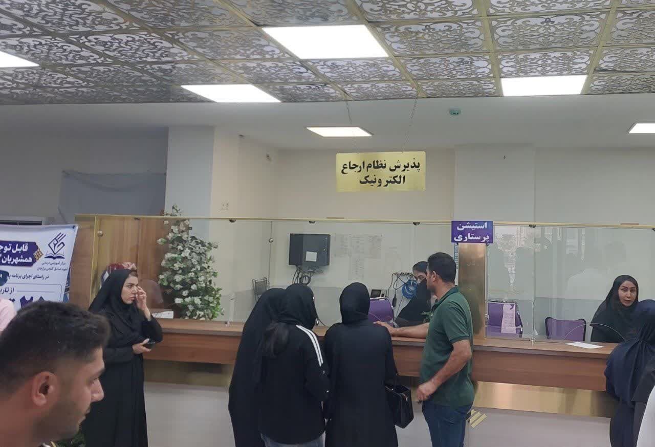 وزیر بهداشت از اجرای طرح نظام ارجاع در برازجان بازدید کرد