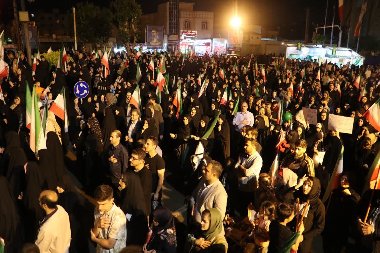 قرچکی ها در اجتماعات شبانه سنگ تمام گذاشتند