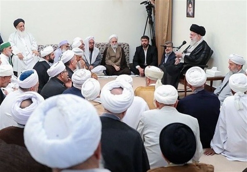 کاروان 500 نفره علمای اهل‌سنت عازم مراسم تشییع رهبر شهید می‌شود