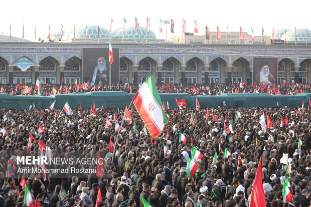 جاماندگان وداع در مازندران؛ دلتنگی زائران «آقای شهید» پایان ندارد
