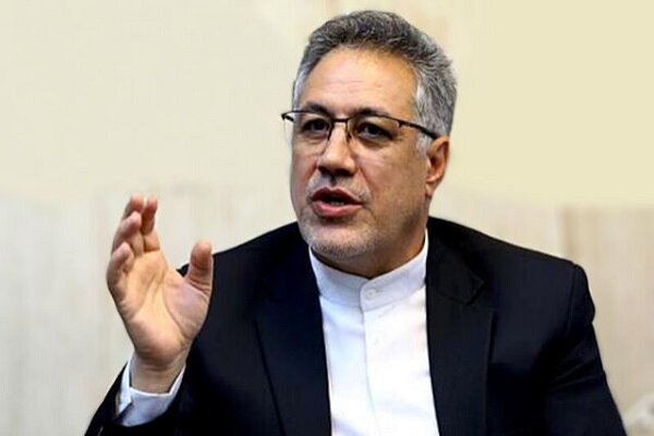 هیچ سلاحی در برابر دشمن کارآمدتر از وحدت ملی نیست