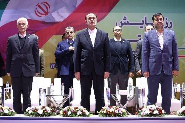 حاجی بابایی: موفقیت ورزشکاران ایرانی غرور ملی را زنده می کند