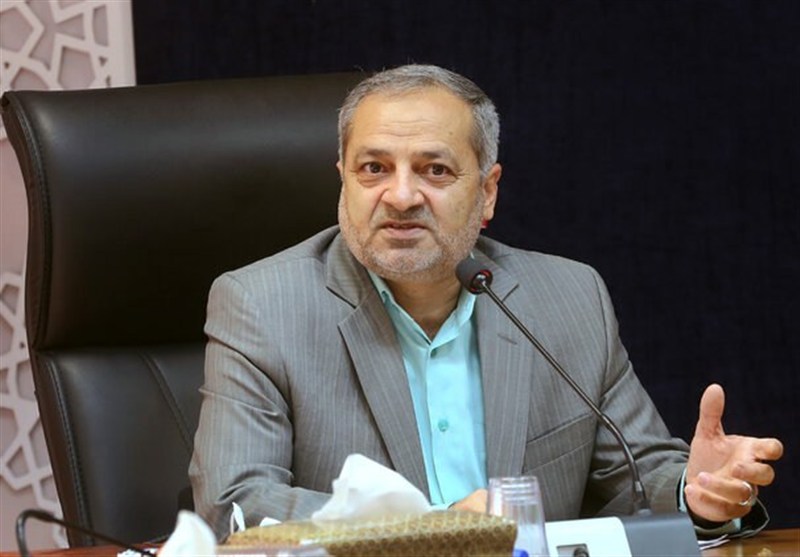 کاظمی: مدارس دولتی حق دریافت وجه هنگام ثبت‌نام ندارند