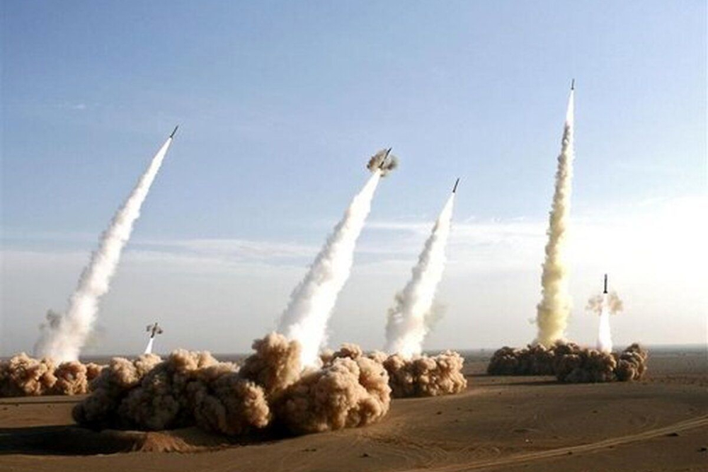 آغاز موج دهم عملیات«وعده صادق 4»/ اصابت موشک به سرزمین های اشغالی با خسارات گسترده