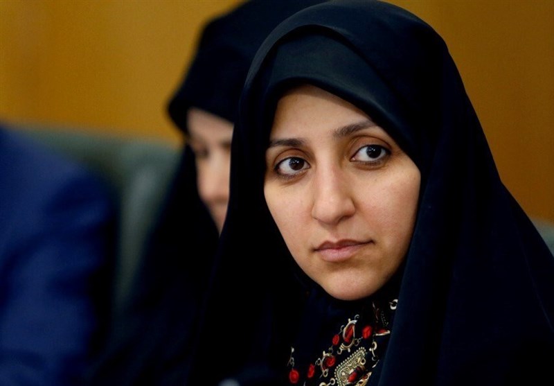 بهروزآذر: شکاف نسل جدید با والدین یک چالش ملی است