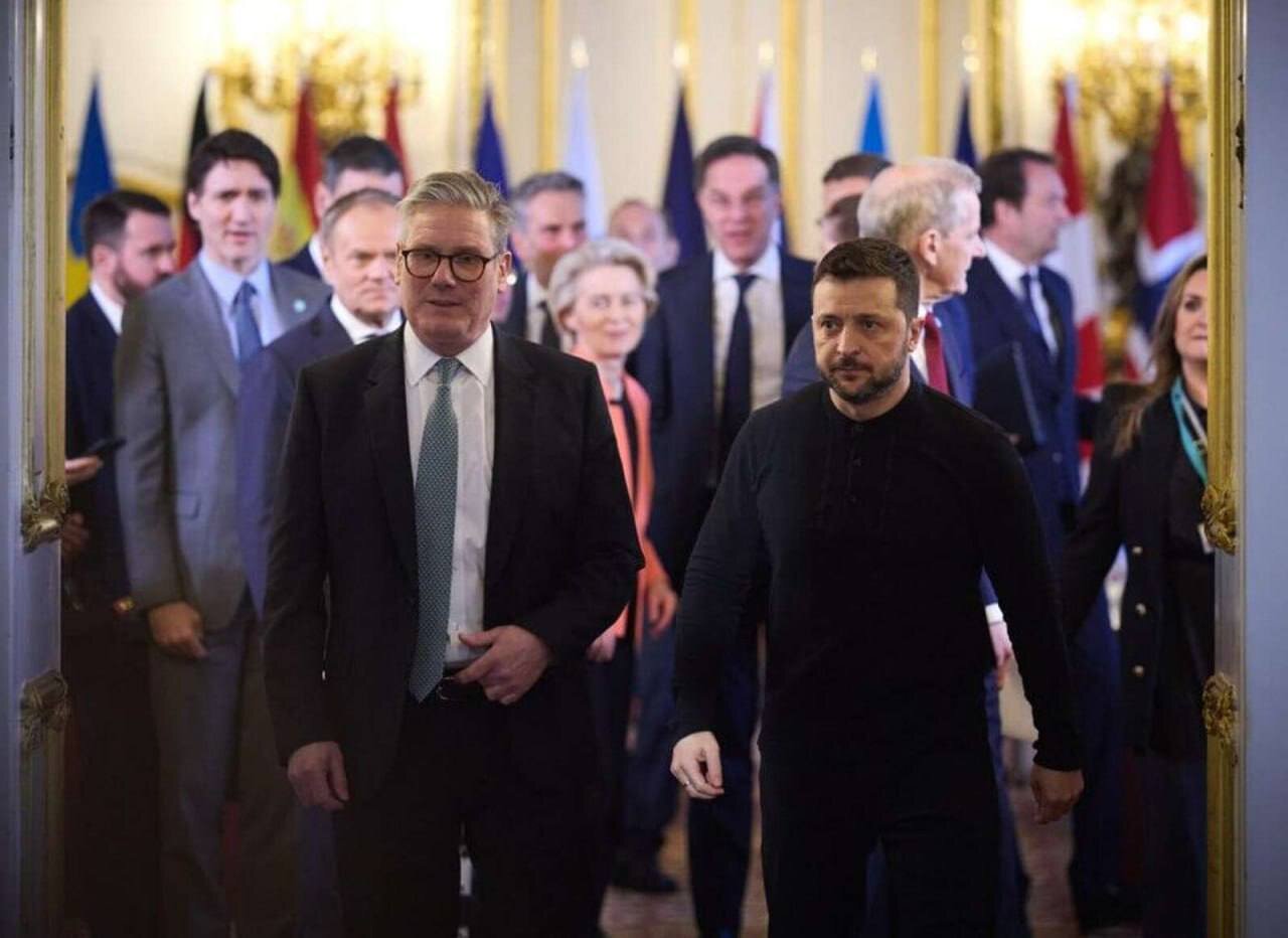 وزیر خارجه مجارستان: رهبران اروپایی «پرستار» هستند.