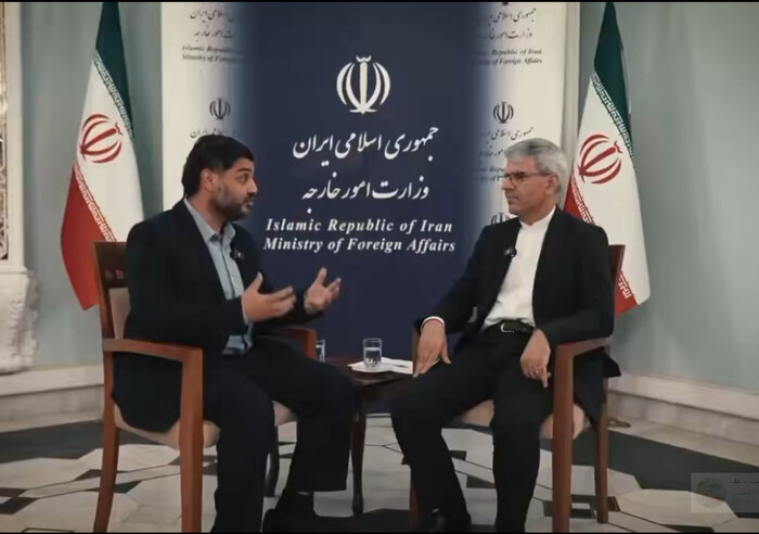 بقائی: تفاهم‌نامه اجازه مسیر موازی در تنگه هرمز را نمی دهد